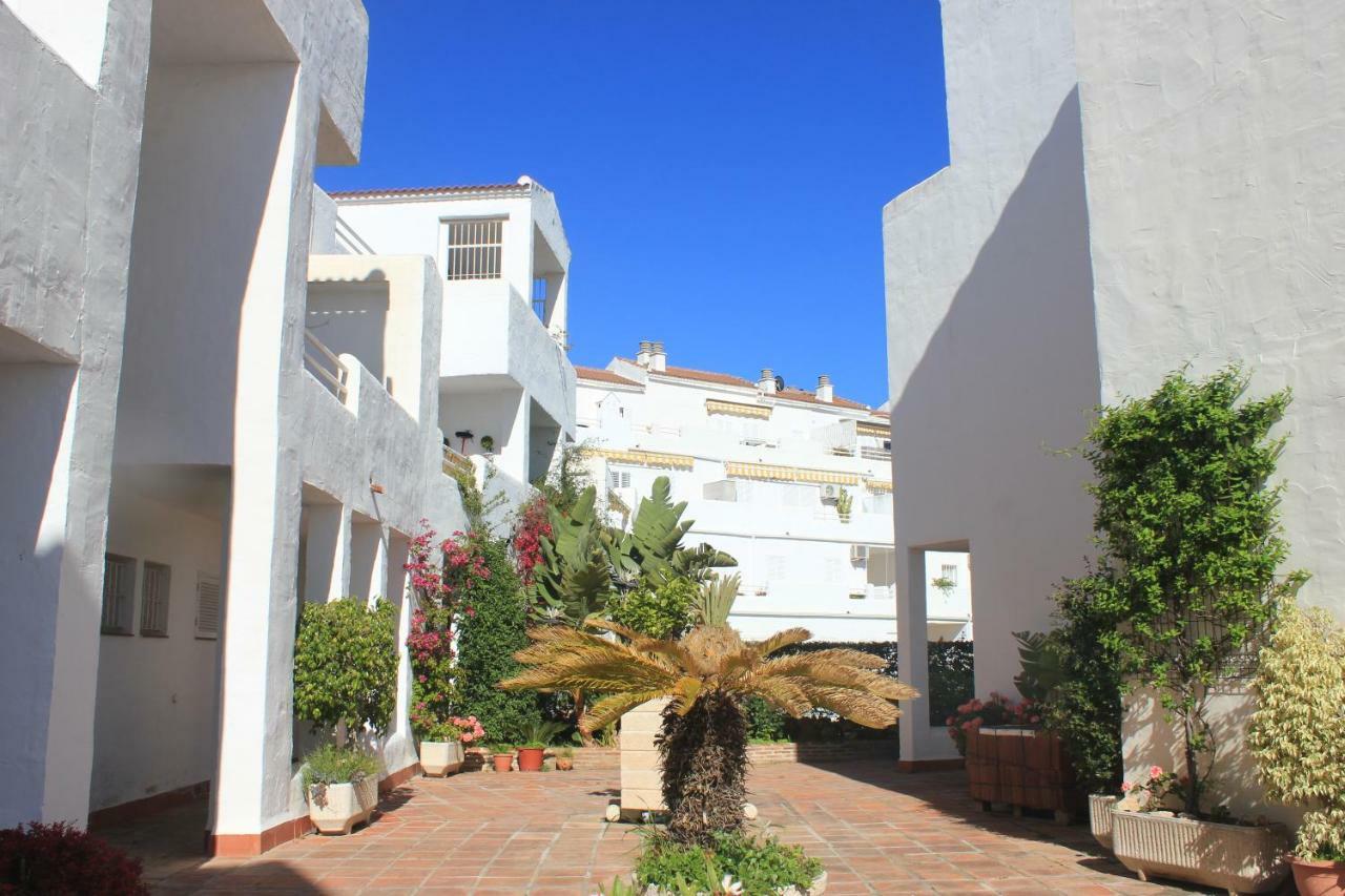 Sun Castle Apartment Фуeнхирола Екстериор снимка